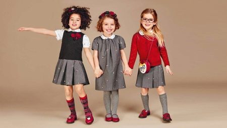 Chaussures à talons hauts pour les filles