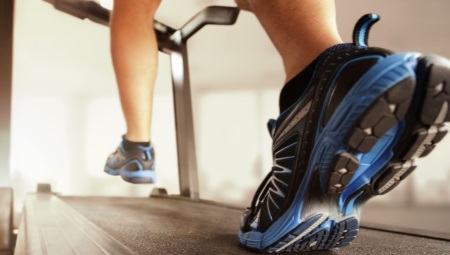 Chaussures de course pour tapis roulant