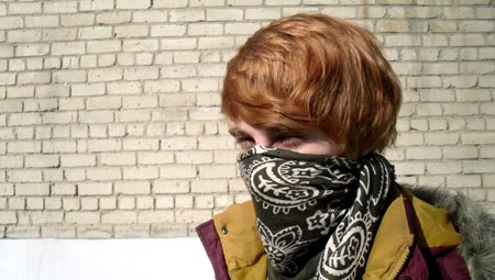 Bandana sur le visage