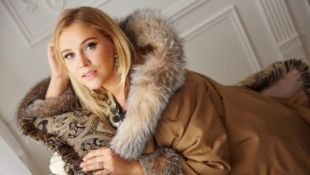 Manteau avec podstezhkoy
