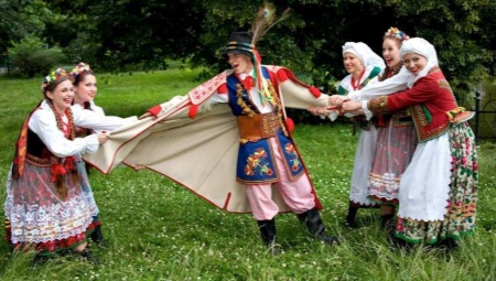 Costume national polonais