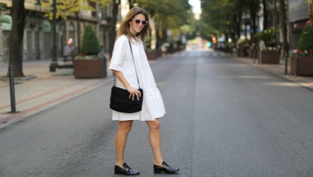 Chaussures habillées blanches