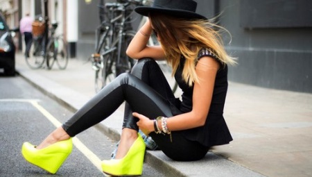Chaussures fermées