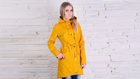 Parka jaune