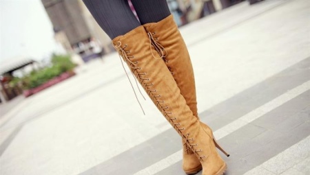 Bottes en daim marron