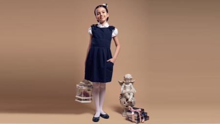 Chaussures bleues pour les filles
