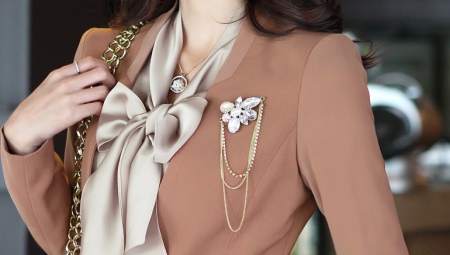 Broches De Prata