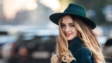 Chapeaux en feutre pour femmes pour la saison automne-hiver