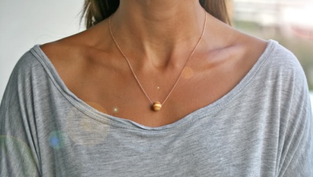 Chaîne de dentelle d'or