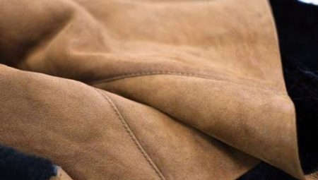 Nous nettoyons le daim à la maison: des moyens efficaces