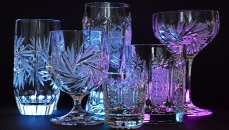 Comment laver le cristal pour le faire briller?