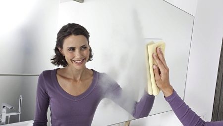 Comment laver le miroir sans teindre?