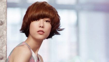 Comment choisir un carré de coiffure pour un visage rond?