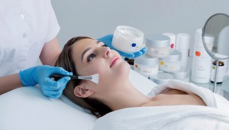 Caractéristiques de la procédure de nettoyage facial atraumatique doux