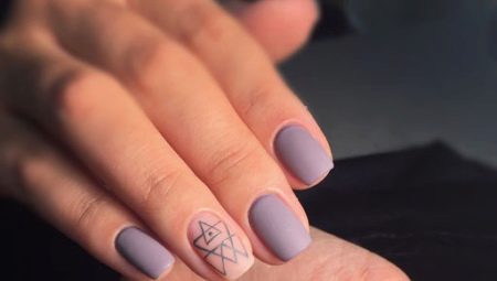C'est beau de faire une douce manucure mate?