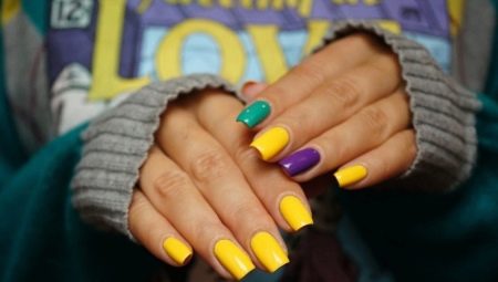 Belle manucure d'été: couleurs et motifs élégants