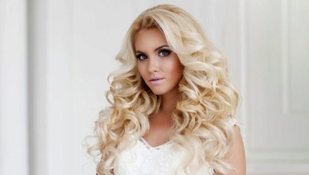 Les meilleures idées pour les coiffures de mariage pour les cheveux longs et les conseils stylistes