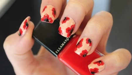 Coquelicots sur les ongles: technologie et idées stylées