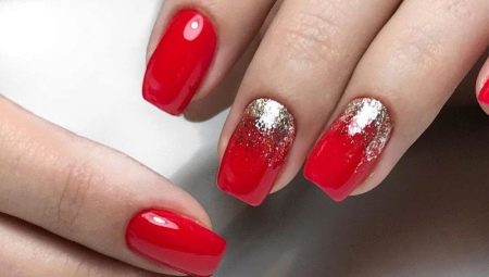 Manucure rouge: combinaisons de design et de couleurs