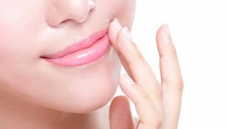 Huile pour les lèvres: comment choisir et comment l'utiliser correctement?