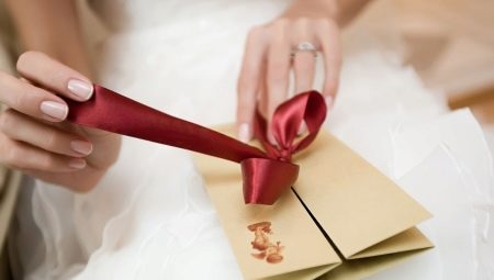 Certificats-cadeaux de mariage: idées originales