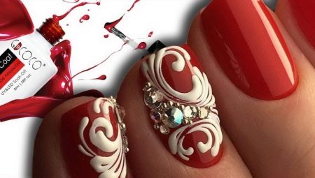 Créer des monogrammes sur les ongles: instructions pas à pas et recommandations utiles