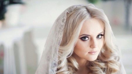 Coiffures de mariage avec des cheveux qui coule: les tendances de la mode et le style
