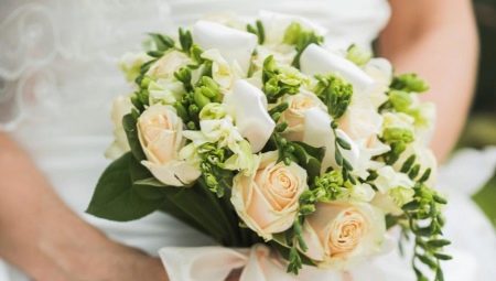 Bouquet de mariage de freesia: combinaisons et idées pour la conception