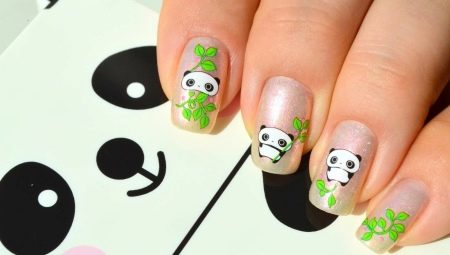 Options de conception de manucure avec panda