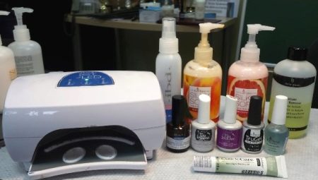 Que devrais-je utiliser pour les ongles?