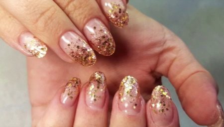 Comment étirer les étincelles sur les ongles?