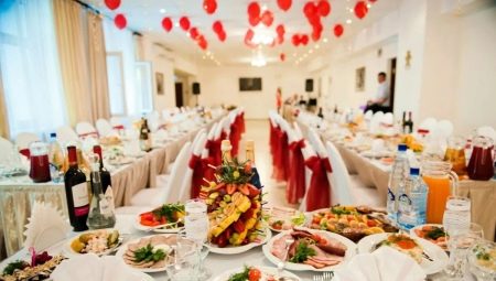 Comment faire un menu pour le mariage et quoi préparer pour la table de mariage?
