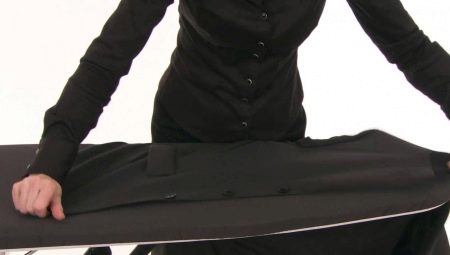 Comment enlever la brillance du fer sur les vêtements?