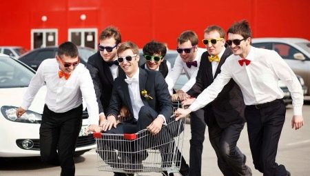  Un enterrement de vie de garçon avant le mariage: comment le tenir et quoi présenter au marié?