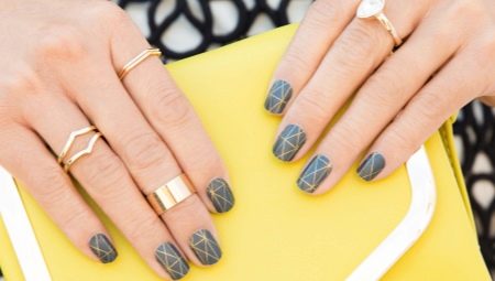 Autocollants pour ongles: techniques d'application et idées de conception de manucure