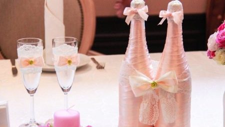 Décoration de bouteilles pour un mariage: manières et exemples intéressants
