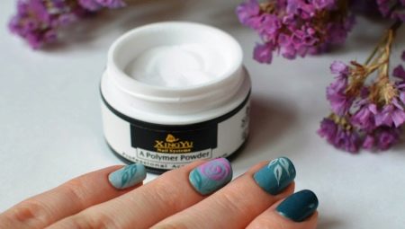 Poudre d'ongle acrylique