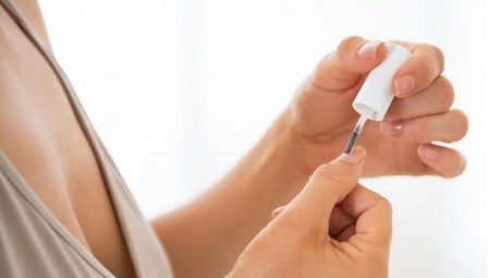 Déshydrateurs pour les ongles: qu'est-ce que c'est, comment choisir et utiliser?