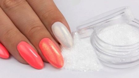 Comment appliquer des paillettes sur un vernis gel?