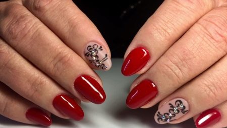 Comment enlever le vernis de gel des ongles étendus?