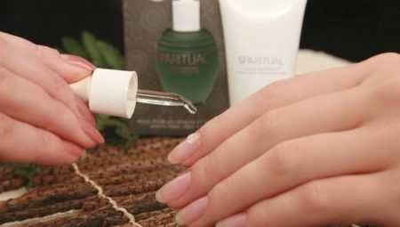 Comment renforcer les ongles à la maison?