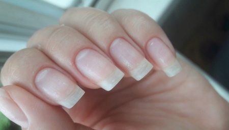 Comment restaurer les ongles après la gomme laque?