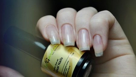 Base en caoutchouc pour les ongles: de quoi s'agit-il et comment l'utiliser correctement?