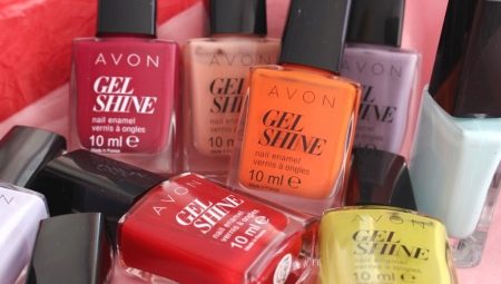 Vernis à ongles Avon: séries et couleurs populaires