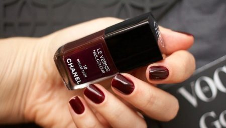 Vernis à ongles Chanel: caractéristiques et palette de couleurs