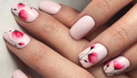Manucure avec couleurs: idées et techniques de design