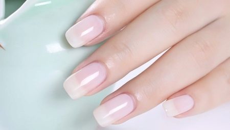 Options pour manucure translucide