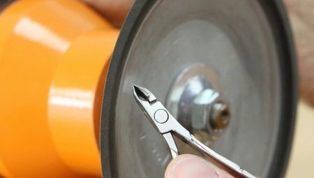 Outils d'affûtage pour manucure à la maison