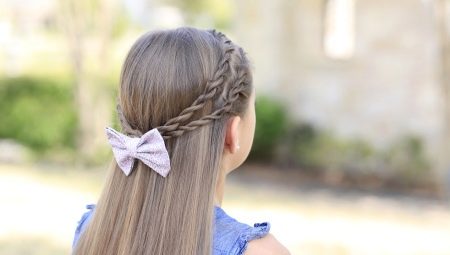 Coiffures faciles et belles pour les filles à l'école en 5 minutes