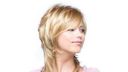 Coupe de cheveux Aurora pour cheveux longs